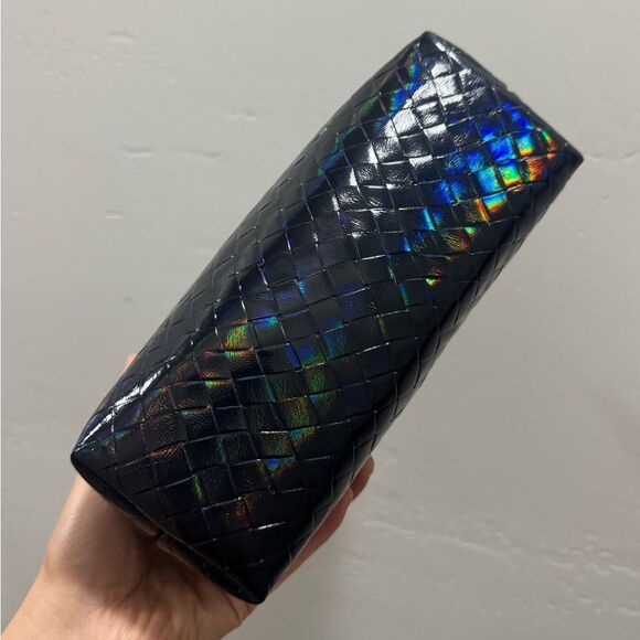 Iridescent Embossed Leather Handmade “Candy” Kisslock Acrylic Frame Clutch Bag - Picture 15 of 16